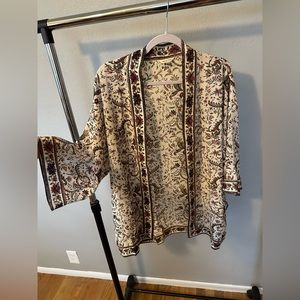 Women’s Size M Floral Cardigan